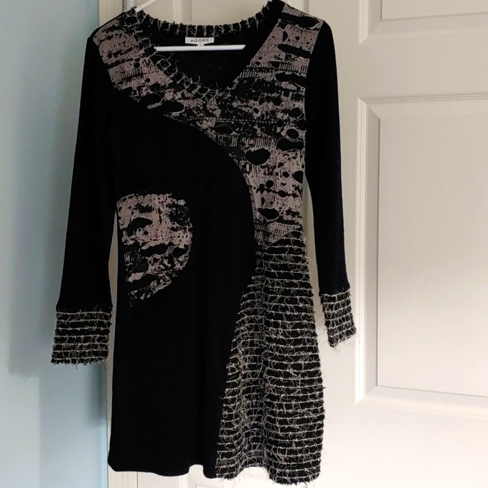 Adore Black Top